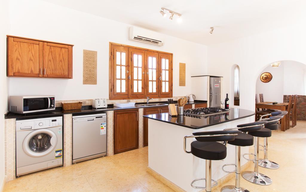 Red Rock Apartments Dahab Bilik gambar
